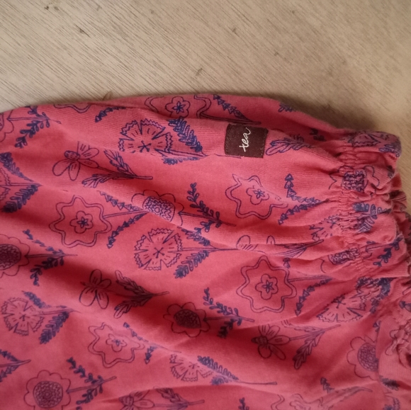 NWOT 3-6m Tea Pink with Purple Floral Design Onesie - Picture 4 of 4